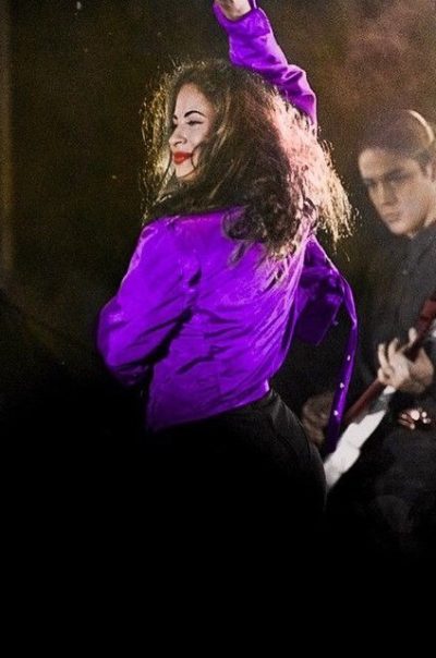 selena quintanilla purple jacket