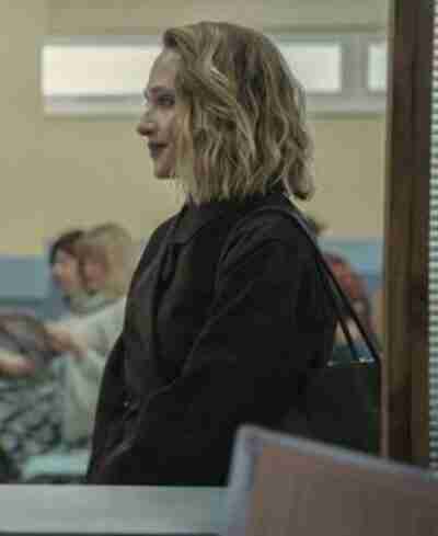 Sex Education S03 Hope Haddon Black Coat