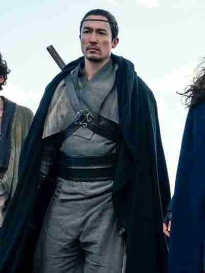 Al Lan Mandragoran The Wheel Of Time Black Coat
