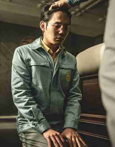 Hellbound 2021 Ryu Kyung-Soo Green Jacket