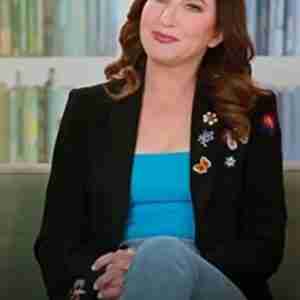 Get Organized with the Home Edit 2 Clea Shearer Blazer