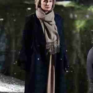 Olivia-Cooke-TV-Series-Slow-Horses-2022-Black-Coat