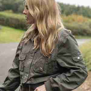 Killing Eve S04 Villanelle Cropped Green Jacket