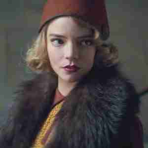 Peaky Blind­ers Anya Tay­lor-Joy Fur Collar Coat