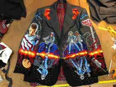 Stranger Things David Harbour’s Gray Blazer
