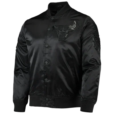 Chicago Bulls Pro Standard Triple Black Gloss Jacket