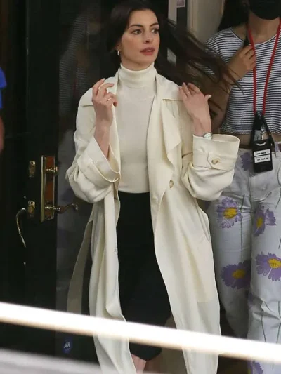 Anne Hathaway She Came to Me 2023 Patricia Off White Trench Coat