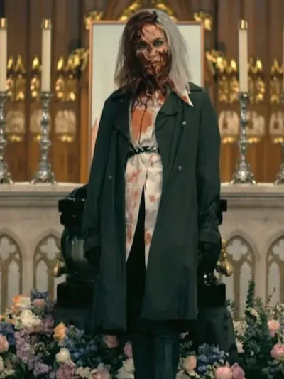 Camille L’Espanaye The Fall of the House of Usher Black Coat
