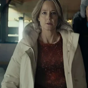 Liz Danvers True Detective S04 White Jacket