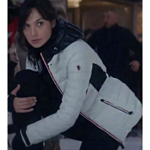 Heart Of Stone 2023 Gal Gadot White Puffer Jacket