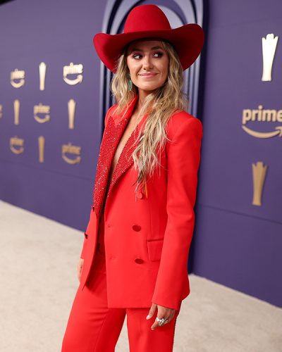 Lainey Wilson 2024 Acm Awards Red Suit