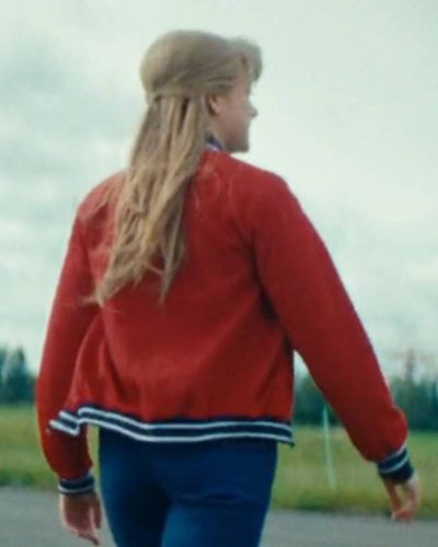Kleo S01 Jella Haase Red Jacket