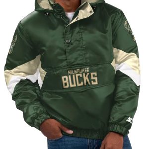Force Play II Milwaukee Bucks Half-Zip Hooded Jacket