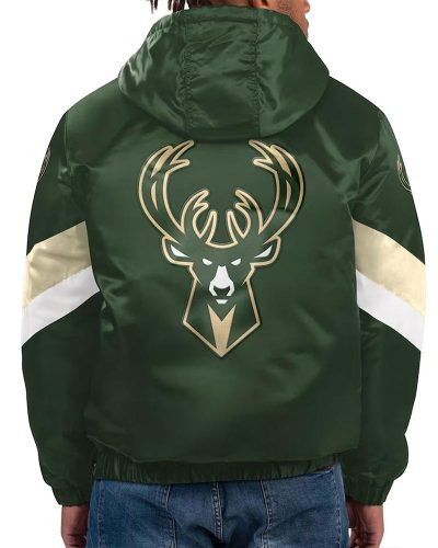 Force Play II Milwaukee Bucks Half-Zip Hooded Jacket